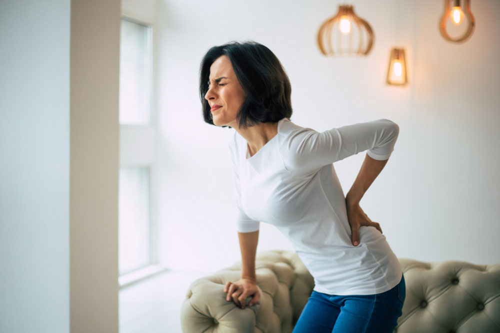 The Risks of DIY Chiropractic Adjustments